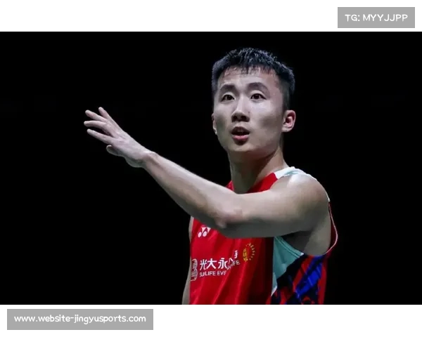 李诗沣力克伍家朗挺进八强展现中国羽毛球新星的崛起势头
